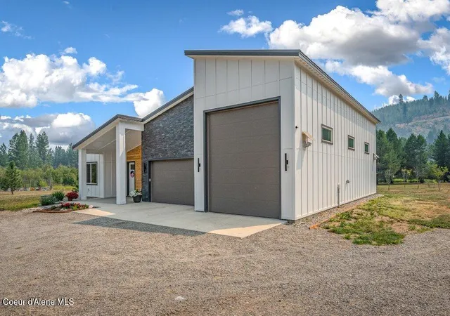 2nd image of 125 Ferry Rd, Sagle, ID 83860 | MLS# 26-8289