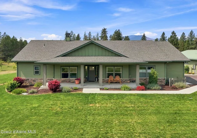Photo 2 of Sale Pending at 17639 N Atlas Rd, Rathdrum, ID 83858 | MLS# 26-8323 | Listing updated on 2026-09-10