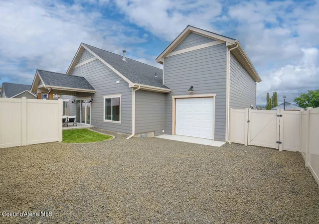 Photo 3 of Sale Pending at 1141 W Cordgrass Ave, Post Falls, ID 83854 | MLS# 26-8328 | Listing updated on 2026-08-13