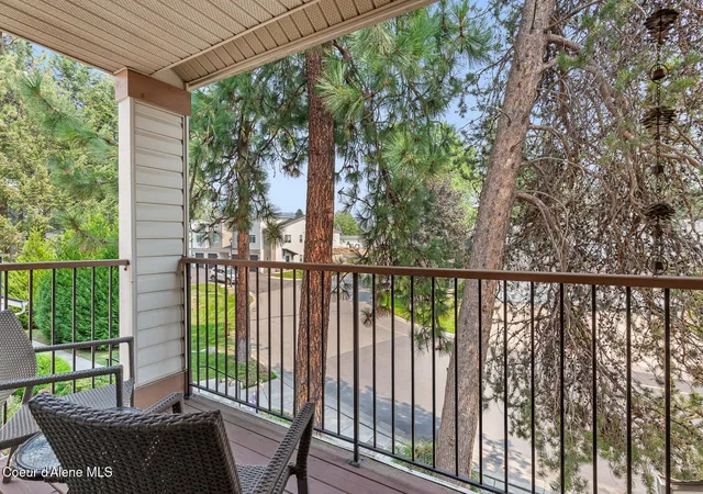 2nd image of 415 E Knotty Pine Ln #APT 4, Coeur D Alene, ID 83815 | MLS# 26-8367