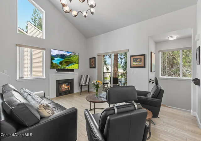 Photo 3 of Sale Pending at 415 E Knotty Pine Ln #4, Coeur D Alene, ID 83815 | MLS# 26-8367 | Listing updated on 2026-08-17