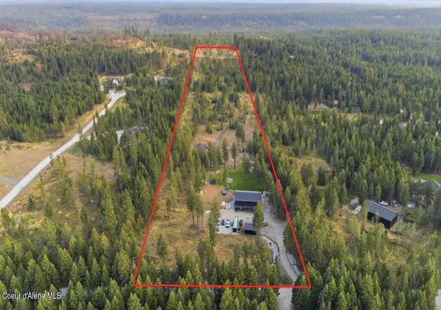 Photo 3 of Single family home for sale at 816 Old House Rd, Athol, ID 83801 | MLS# 26-8352 | Listing updated on 2026-09-15