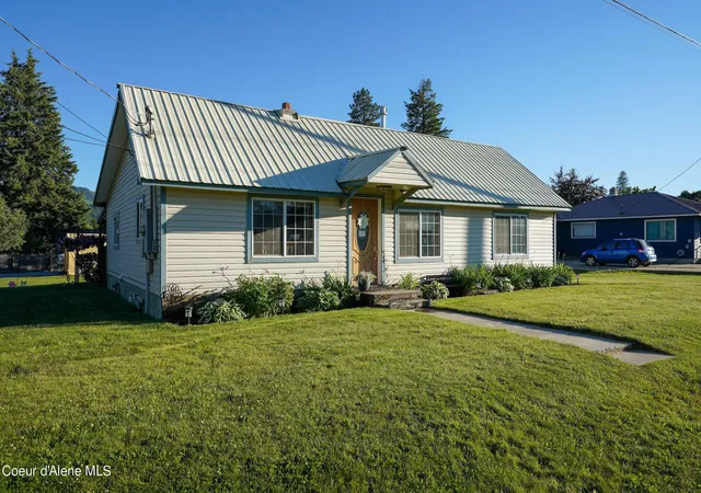 32nd image of 304 Harriet St, Priest River, ID 83856 | MLS# 26-8324