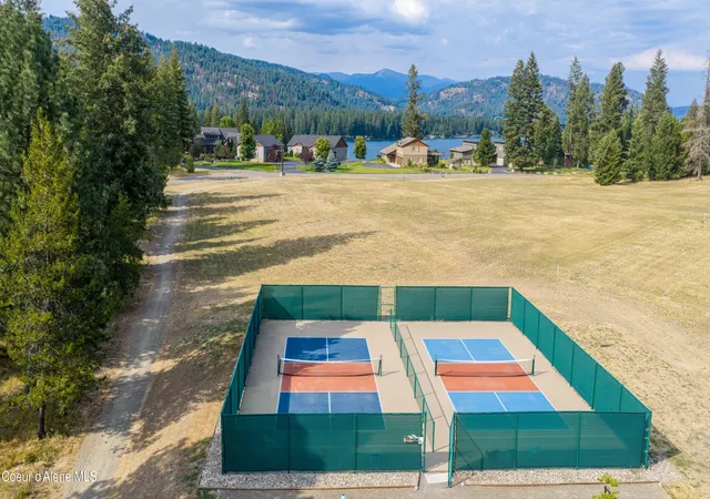 38th image of 115 Graham Ave, Priest River, ID 83856 | MLS# 26-8361