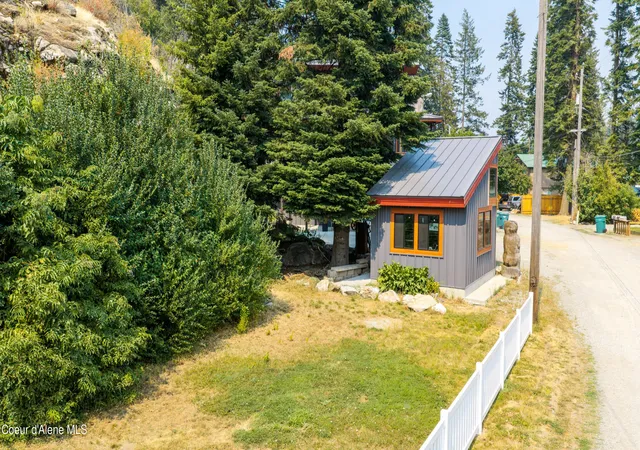 Photo 3 of Single family home for sale at 20725 N Altamont Rd, Rathdrum, ID 83858 | MLS# 26-8362 | Listing updated on 2026-09-25