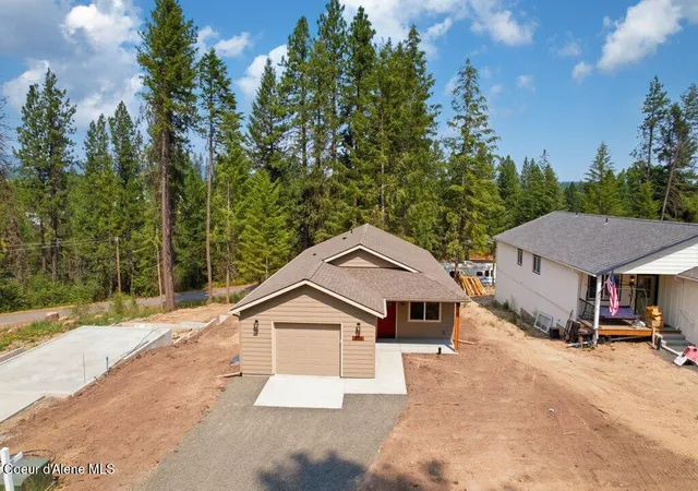 Photo 3 of Single family home for sale at 431 F St, Plummer, ID 83851 | MLS# 26-8377 | Listing updated on 2026-08-14