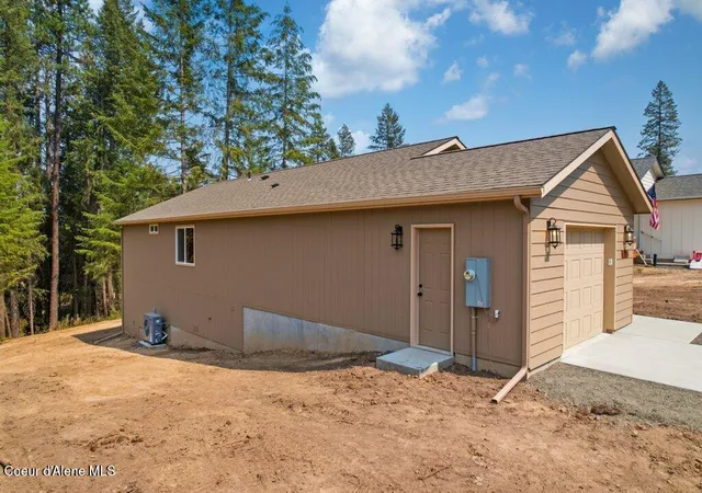 Photo 4 of Single family home for sale at 431 F St, Plummer, ID 83851 | MLS# 26-8377 | Listing updated on 2026-08-14