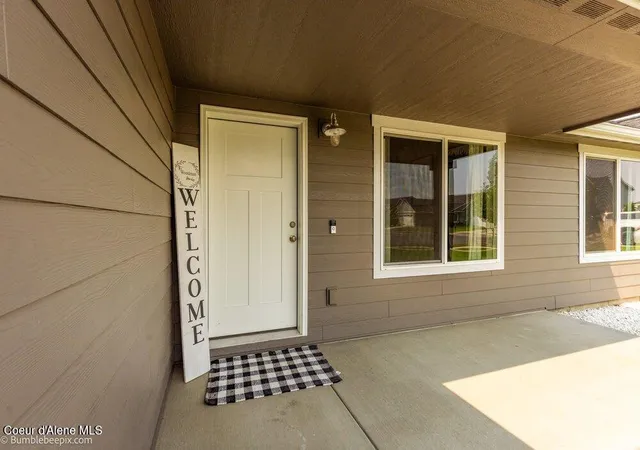Photo 2 of Single family home for sale at 4198 N Pradera Ct, Post Falls, ID 83854 | MLS# 26-8397 | Listing updated on 2026-09-21
