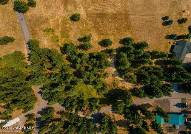 3rd image of 13534 S Ridgeview Dr, Harrison, ID 83833 | MLS# 26-8451