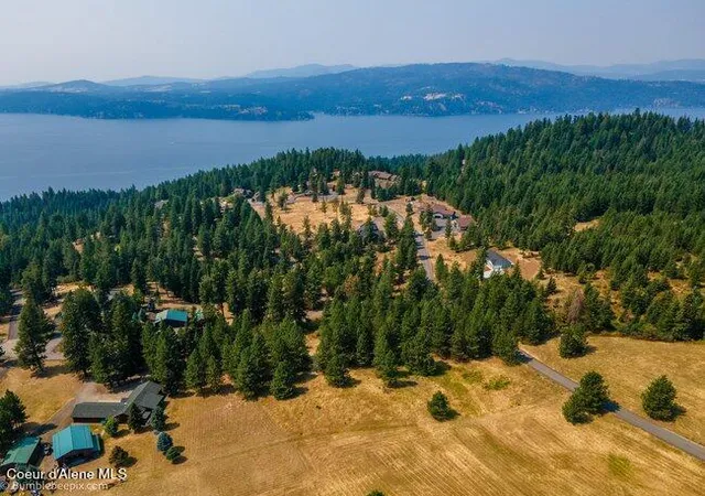 4th image of 13534 S Ridgeview Dr, Harrison, ID 83833 | MLS# 26-8451