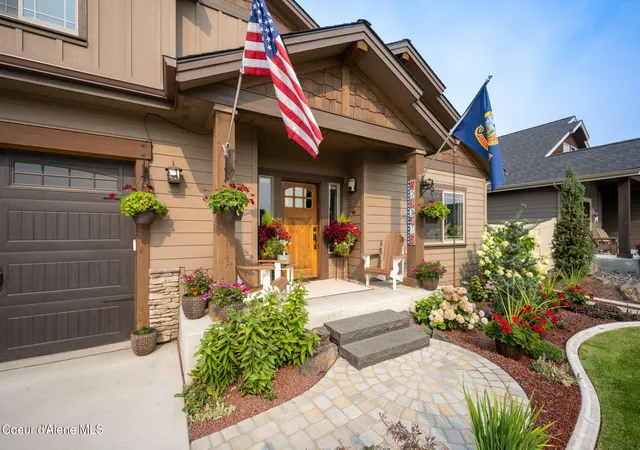 2nd image of 7649 N Roche Dr, Coeur D Alene, ID 83815 | MLS# 26-8443