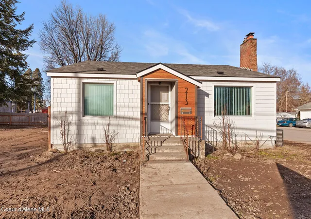 1st image of 213 E Harrison Ave, Coeur D Alene, ID 83814 | MLS# 26-8447