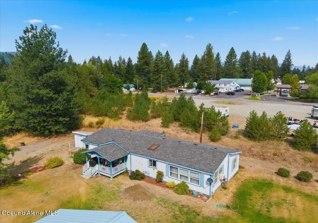 Photo 3 of Manufactured home for sale at 6145 W Maryland St, Spirit Lake, ID 83869 | MLS# 26-8516 | Listing updated on 2026-10-09