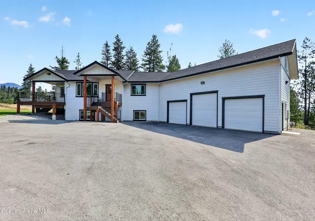 Photo 3 of Single family home for sale at 12217 W Thunder Rdg, Rathdrum, ID 83858 | MLS# 26-8489 | Listing updated on 2026-09-18