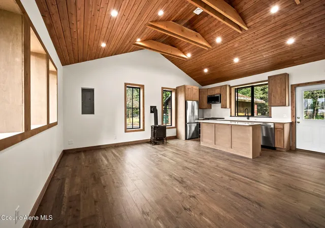 3rd image of 167 E Dakota Ave, Hayden, ID 83835 | MLS# 26-8540