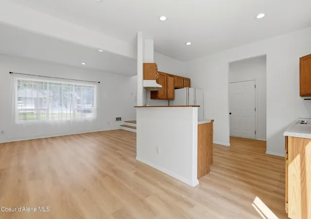 Photo 4 of Sale Pending at 3208 N 9th Street, Coeur D Alene, ID 83815 | MLS# 26-8519 | Listing updated on 2026-10-19