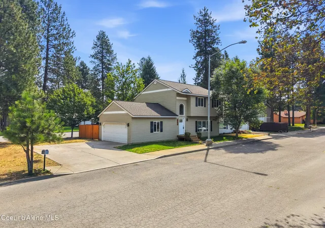 1st image of 3208 N 9th St, Coeur D Alene, ID 83815 | MLS# 26-8519