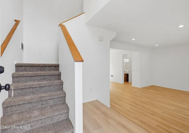 4th image of 3208 N 9Th St, Coeur D Alene, ID 83815 | MLS# 26-8519