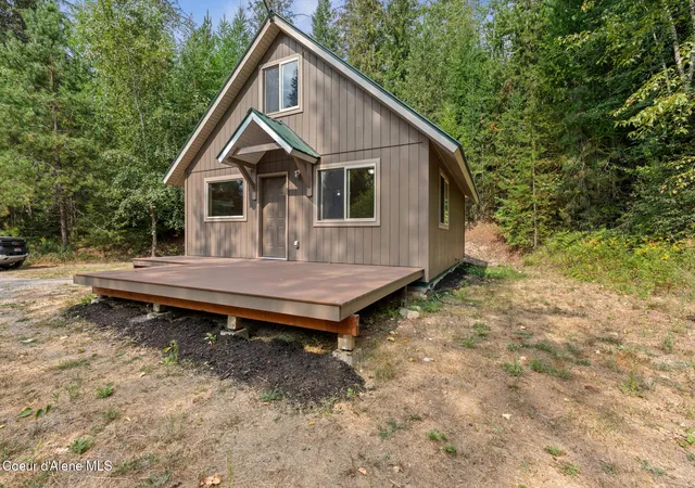 2nd image of 183 & 185 Carr Creek Rd, Sandpoint, ID 83864 | MLS# 26-8527