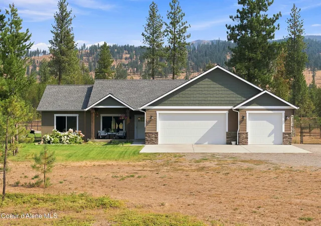 1st image of 29 Bumpy Wy, Blanchard, ID 83804 | MLS# 26-8611