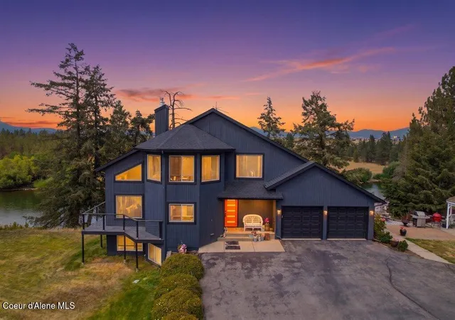 2nd image of 528 S Rapids Bend Ln, Post Falls, ID 83854 | MLS# 26-8533
