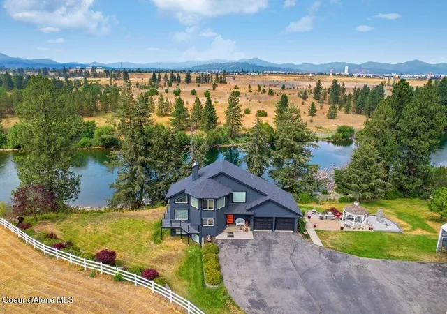 3rd image of 528 S Rapids Bend Ln, Post Falls, ID 83854 | MLS# 26-8533