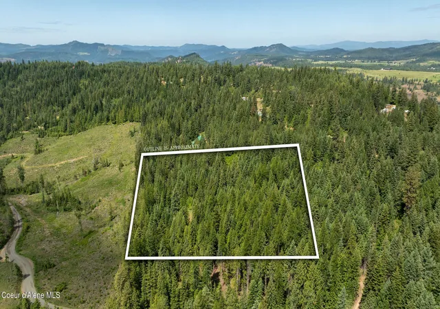 2nd image of 3232 Hells Gulch Rd, Saint Maries, ID 83861 | MLS# 26-8536