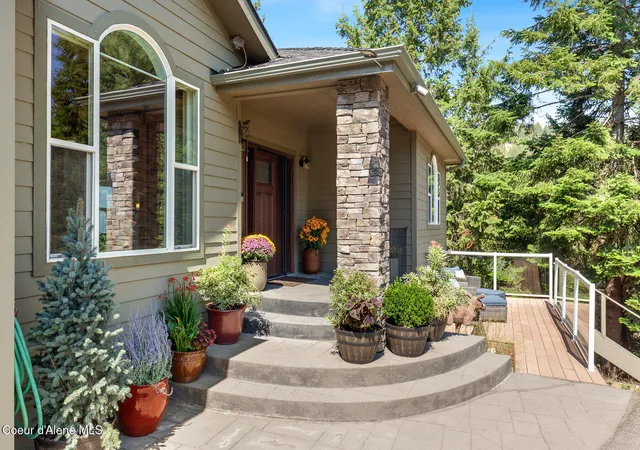 3rd image of 3807 E Avery Ln, Coeur D'alene, ID 83814 | MLS# 26-8644