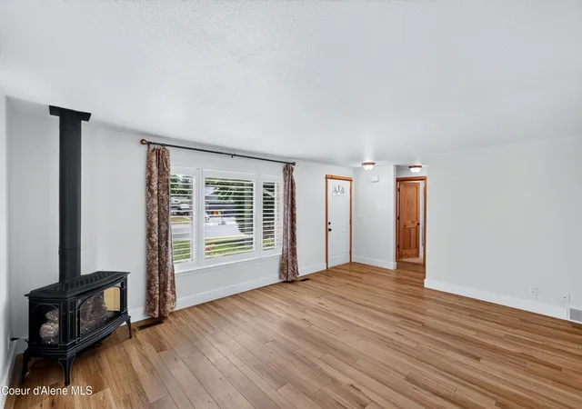 Photo 2 of Single family home for sale at 3423 E 1st Avenue, Post Falls, ID 83854 | MLS# 26-8597 | Listing updated on 2026-09-18