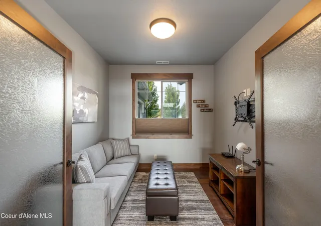 5th image of 179 Waterfront Dr, Sagle, ID 83860 | MLS# 26-8643