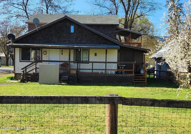 1st image of 180 N Third St, Priest River, ID 83856 | MLS# 26-8630
