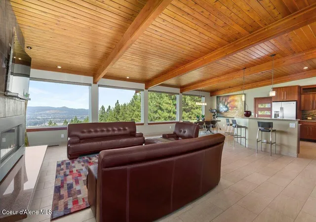 Photo 3 of Single family home for sale at 1035 S Valleyview Rd, Post Falls, ID 83854 | MLS# 26-8617 | Listing updated on 2026-09-19