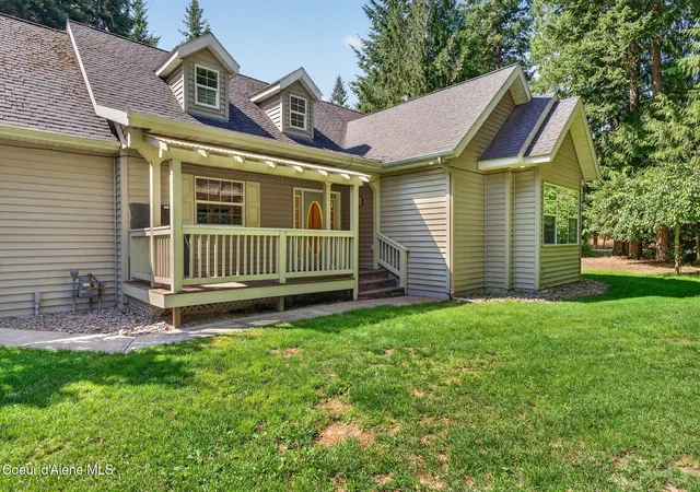 2nd image of 74 Uplander Rd, Bonners Ferry, ID 83805 | MLS# 26-8695
