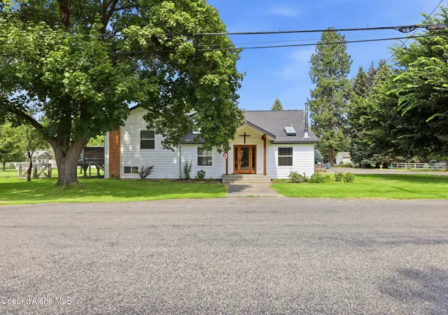 2nd image of 1963 E Hanley Ave, Dalton Gardens, ID 83815 | MLS# 26-8671