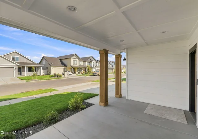 Photo 2 of Single family home for sale at 1949 N Skagit Dr, Post Falls, ID 83854 | MLS# 26-8713 | Listing updated on 2026-10-16