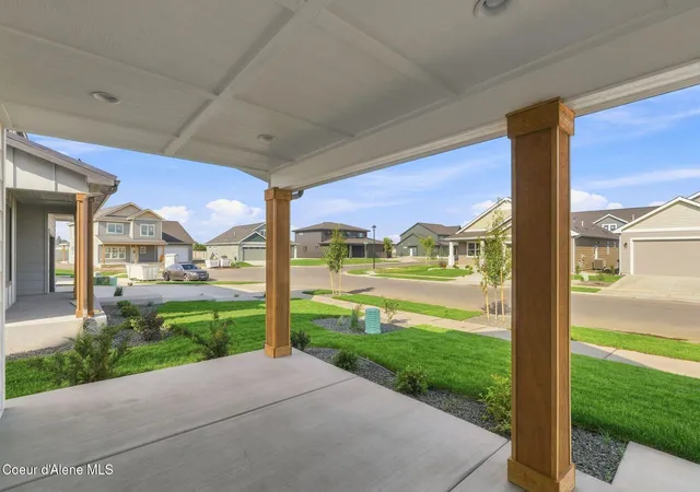 Photo 3 of Single family home for sale at 1949 N Skagit Dr, Post Falls, ID 83854 | MLS# 26-8713 | Listing updated on 2026-10-16