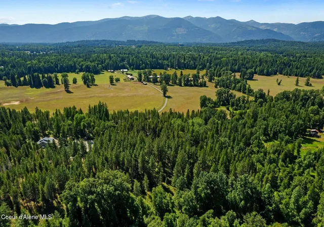 Photo 3 of Land for sale at 1521 Selkirk Rd, Sandpoint, ID 83864 | MLS# 26-8682 | Listing updated on 2026-08-22