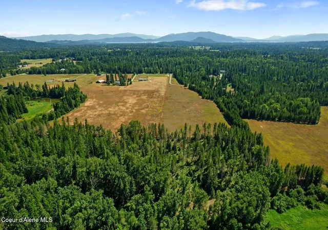 Photo 4 of Land for sale at 1521 Selkirk Rd, Sandpoint, ID 83864 | MLS# 26-8682 | Listing updated on 2026-08-22
