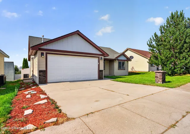 2nd image of 3513 N Carriage Ct, Post Falls, ID 83854 | MLS# 26-8702