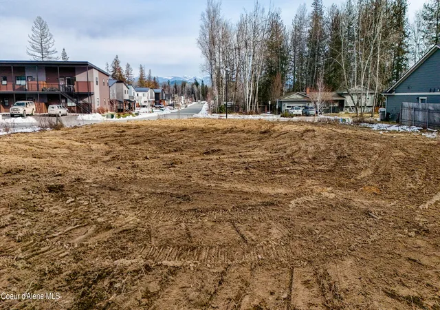 Photo 3 of Land for sale at 55 Carnelian Ave, Ponderay, ID 83852 | MLS# 26-8707 | Listing updated on 2026-08-24