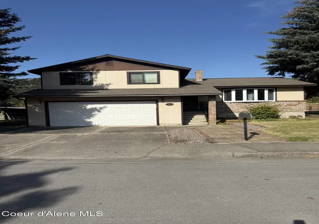 1st image of 409 Emerald Dr, Kellogg, ID 83837 | MLS# 26-8729