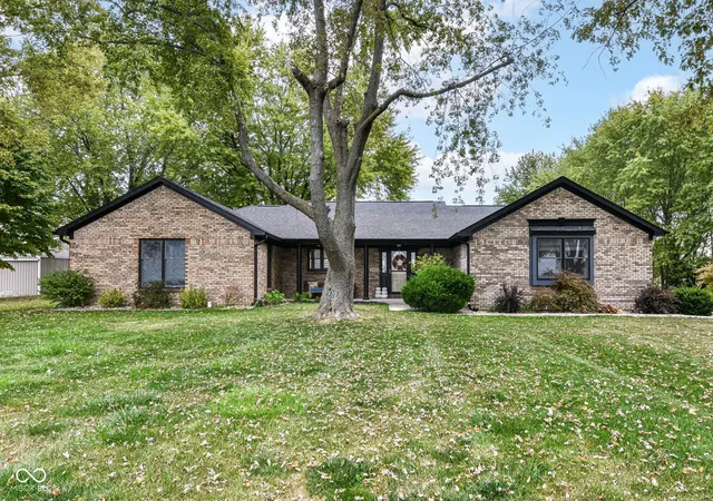 2nd image of 8585 N County Road 925 E, Brownsburg, IN 46112 | MLS# 22070272
