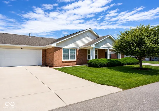 Photo 1 of Condo for sale at 10924 St Petersburg Way, Indianapolis, IN 46229 | MLS# 22107754 | Listing updated on 2026-08-27