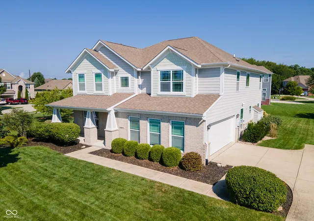 Photo 2 of Sale Pending at 13824 Fieldcrest Dr, Mc Cordsville, IN 46055 | MLS# 22108733 | Listing updated on 2026-09-01