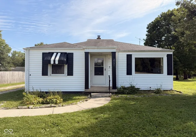 1st image of 2521 Mounds Rd, Anderson, IN 46016 | MLS# 22112667