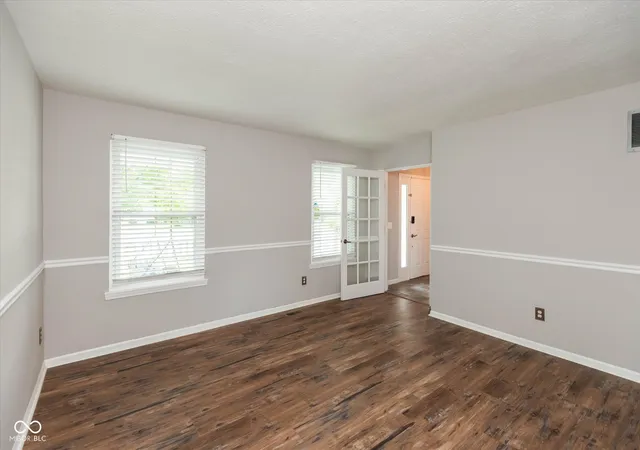 3rd image of 10728 Regis Ct, Indianapolis, IN 46239 | MLS# 22114108