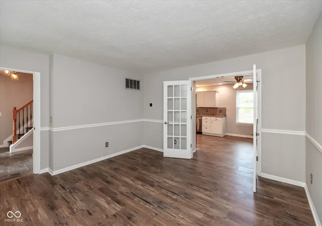 4th image of 10728 Regis Ct, Indianapolis, IN 46239 | MLS# 22114108