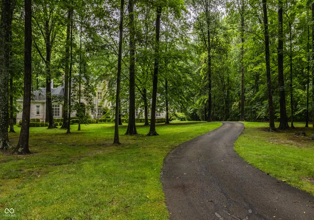 4th image of 9150 Timberwolf Ln, Zionsville, IN 46077 | MLS# 22117941