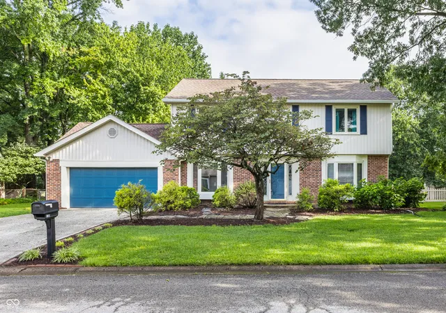 Photo 1 of Single family home for sale at 8030 Warbler Wy, Indianapolis, IN 46256 | MLS# 22118142 | Listing updated on 2026-09-01