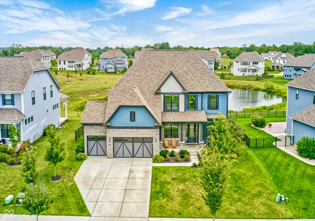 2nd image of 5365 Rose Dr, Zionsville, IN 46077 | MLS# 22119053